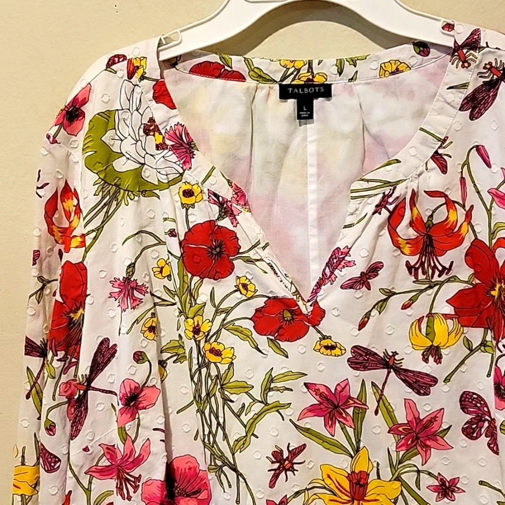 ❤️ TALBOTS COTTON FLORAL DRAGONFLY PRINT SPLIT NECK TOP, LARGE - Picture 3 of 7